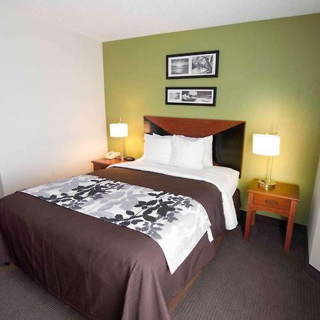 Sleep Inn & Suites Princeton I-77 Екстериор снимка